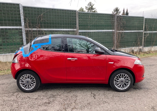 Lancia Ypsilon cena 10900 przebieg: 77000, rok produkcji 2012 z Pełczyce małe 172